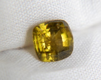 RARE: Green Grossular Andradite Garnet, GIA certified, Green Grossular Andradite Garnet Ring GIA certified, loose gemstones