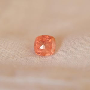 Padparadscha Sapphire Loose Gemstone | 1.08 Carat Ceylon Orangish Pink