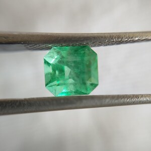 Smeraldo verde naturale con taglio ottagonale, perfetto per gioielli con incastonatura a filo come regalo di fidanzamento - Pietra di smeraldo autentica