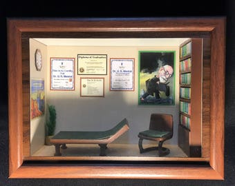 Miniature Roombox Psychoanalyst Clinic Diorama
