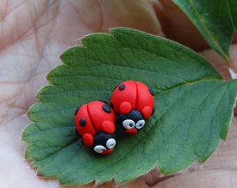 Polymer Clay Ladybug,Ladybug Earrings,Ladybug Gift,Tiny Ladybug Earrings,Miniature Ladybug Stud Earrings,Polymer clay Ladybug Stud,Birthday