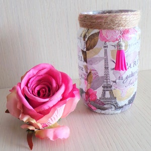 Paris Licht, romantisches Kerzenhalter Geschenk, Eiffelturm Laterne, Lampe im französischen Stil, rosa Raumdekor, Tischlicht, dekoratives Decoupageglas