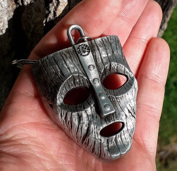 The Mask Keychain | 90s Movie Comedy Film Replica - Etsy 日本