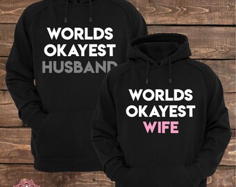 Mondes Okayest mari et mondes Okayest femme - correspondance Couple Hoodies - sweats à capuche Couple - ensemble de 2 Couple Hoodies