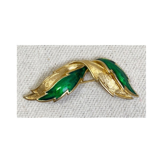 EISENBERG Ice Green Enamel Gold tone Brooch