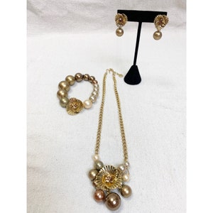 Vintage Monet Gold/ Ombré Brown Faux Pearl Jewelry set image 2