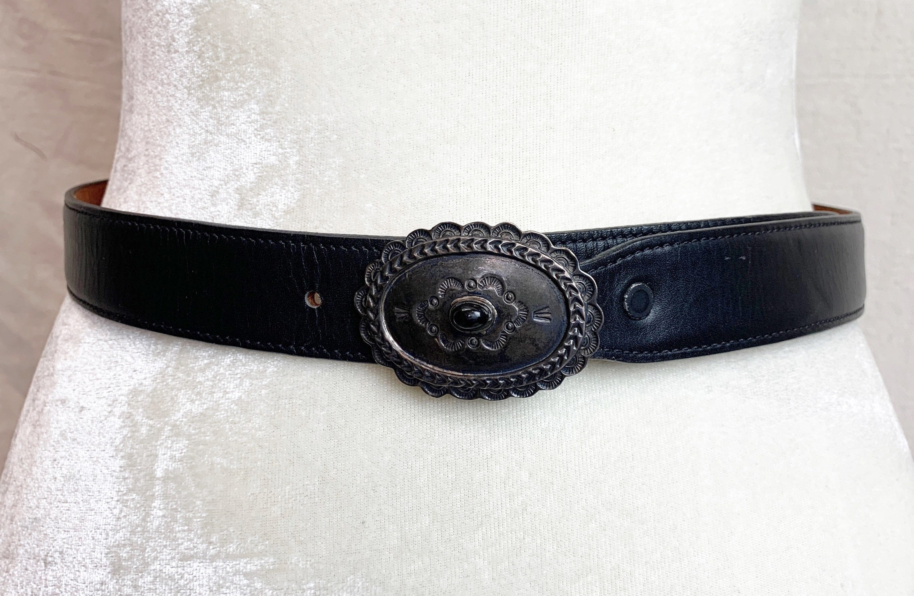 NOLOVESCOTT on X: Onix Belt by me  / X