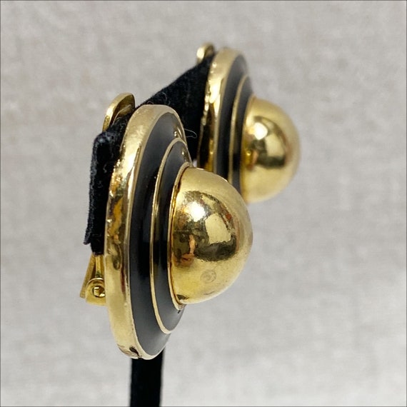 90s Chunky Gold and Black Enamel Clip Earrings | … - image 4