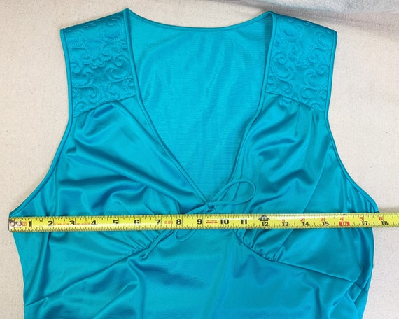 JC Penny Turquoise Nylon Nightgown Robe Quilted D… - image 10