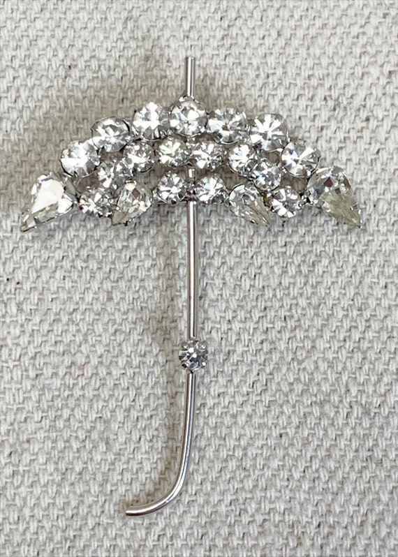 Signed B David Rhinestone Umbrella Brooch - image 4