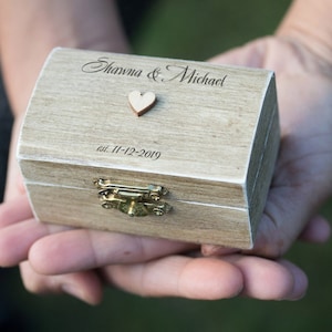 Engraved Wooden Ring Box – Personalized Wedding Ring Holder, Rustic Ring Bearer Box, Engagement Keepsake, Gift for Bride