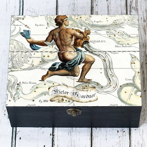 Boîte personnalisée signe astrologique Verseau - Coffre souvenir céleste en bois - Boîte à souvenirs personnalisée - Cadeau d'anniversaire astrologie - Coffret cadeau Verseau