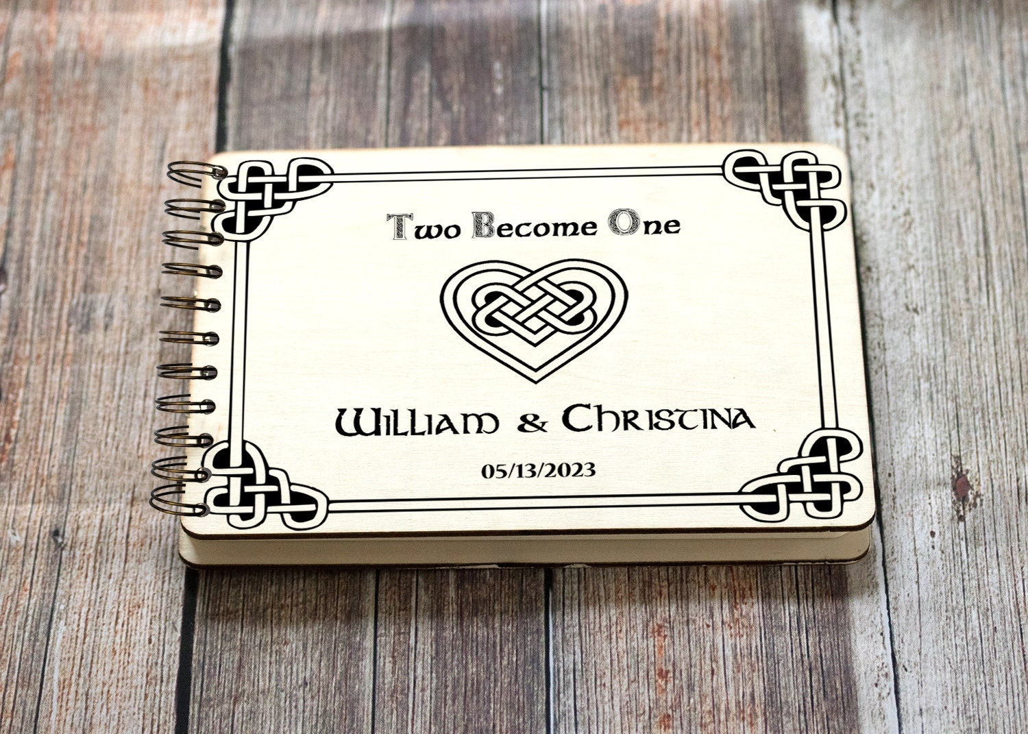 Celtic Heart Knot Guest Book: Personalized Wedding Keepsake