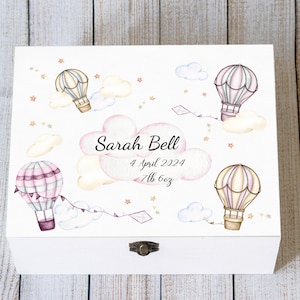 Scatola dei ricordi personalizzata per neonati con mongolfiere - Regalo unico per baby shower, capsula del tempo in legno per bambina, scrigno del tesoro dei ricordi