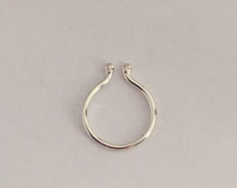 Solid Silver 925 Dainty Fake Septum Ring 18 20 22 Gauge  6 7 8 9 10 mm Faux / False Septum Jewelry Body jewelry non piercing