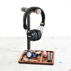 Headphone stand rack display tray base catch all smartphone wallet docking station industrial organizer pensil holder dock jewelry jewellery image 2