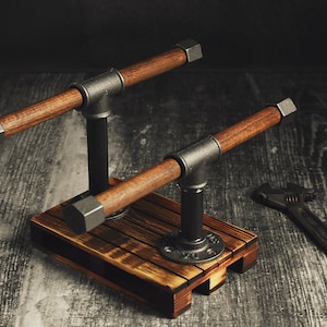 Base tavolozza braccialetti portapannelli industriale con tubo, soppalco con supporto in legno