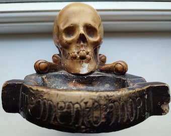 MOMENTO MORI Signed Skull And Crossbones Ashtray Antique Chalkware Tobacciana Sculpture Art Macabre Pirate Gift Gypsum Plaster of Paris