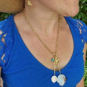 Seashell necklace with marine charm – Gold-plated stainless steel chain