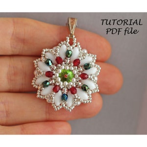 Beaded Pendant Tutorial Flower Daisy Design Rivoli Swarovski SS39 Beading Pattern Detailed Jewelry Instructions DIY Project Melissa