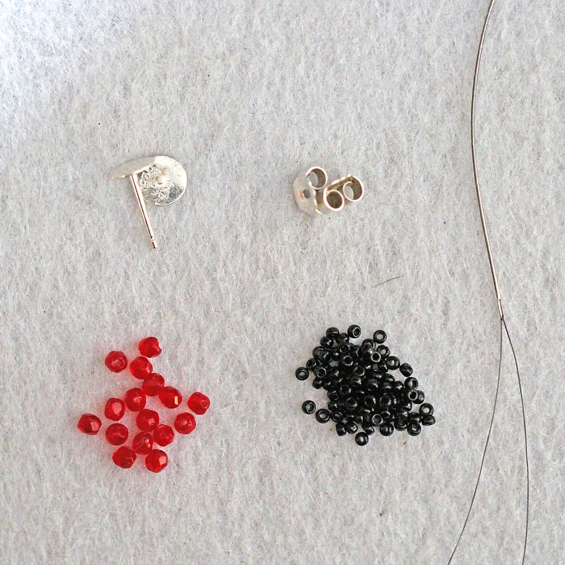 Beaded stud earrings tutorial Bead pattern Beading Etsy