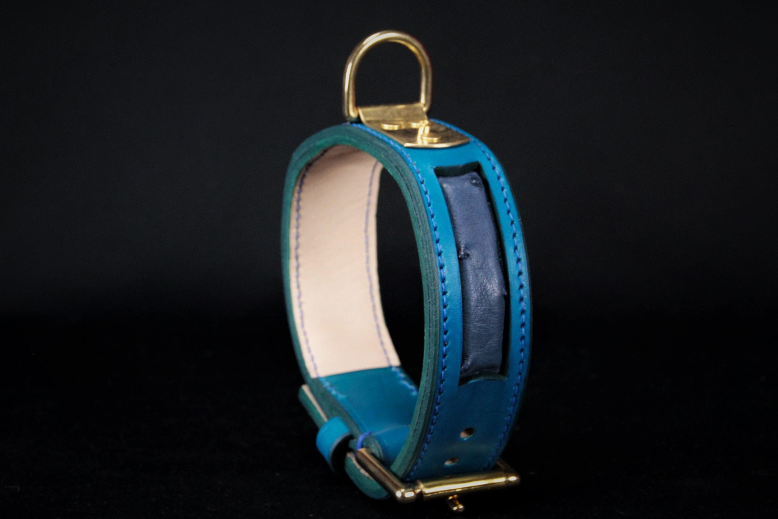 Collier Pour Chien en Cuir Vachette Bleu Turquoise Incrustations Peau d'autruche, Dog Collar