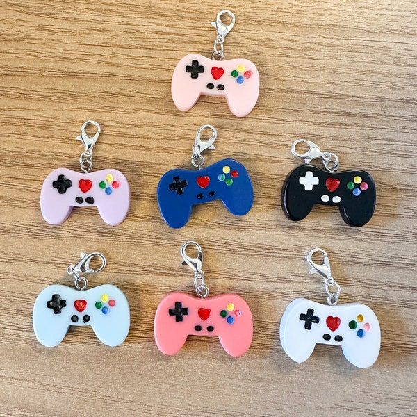 Gamer stitch markers