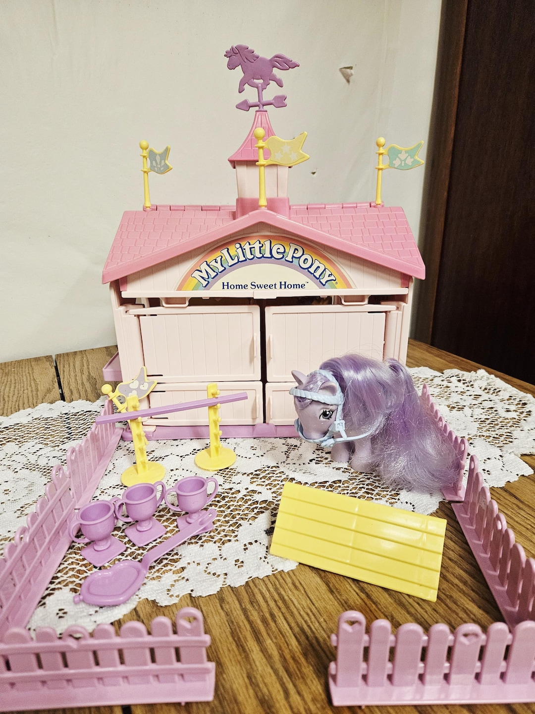 Vintage 1980s My Little Pony Home Sweet Stable Playset With Posy Pony ...