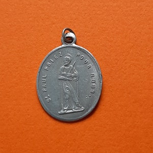Vintage religious Catholic French aluminum medal pendant of St Paul and St Pierre, Saint Paul charm, Saint Pierre medal