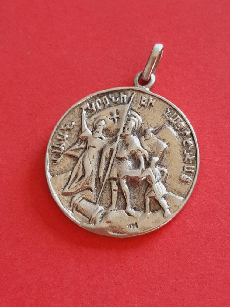 Vintage gold plated signed medal pendant of a Roman