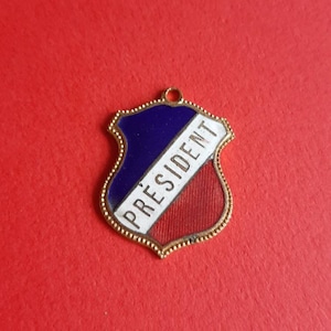 Vintage Emaille-Reiseschild-Charm des französischen Präsidenten, französischer Flaggen-Charm, Reiseschild Frankreich
