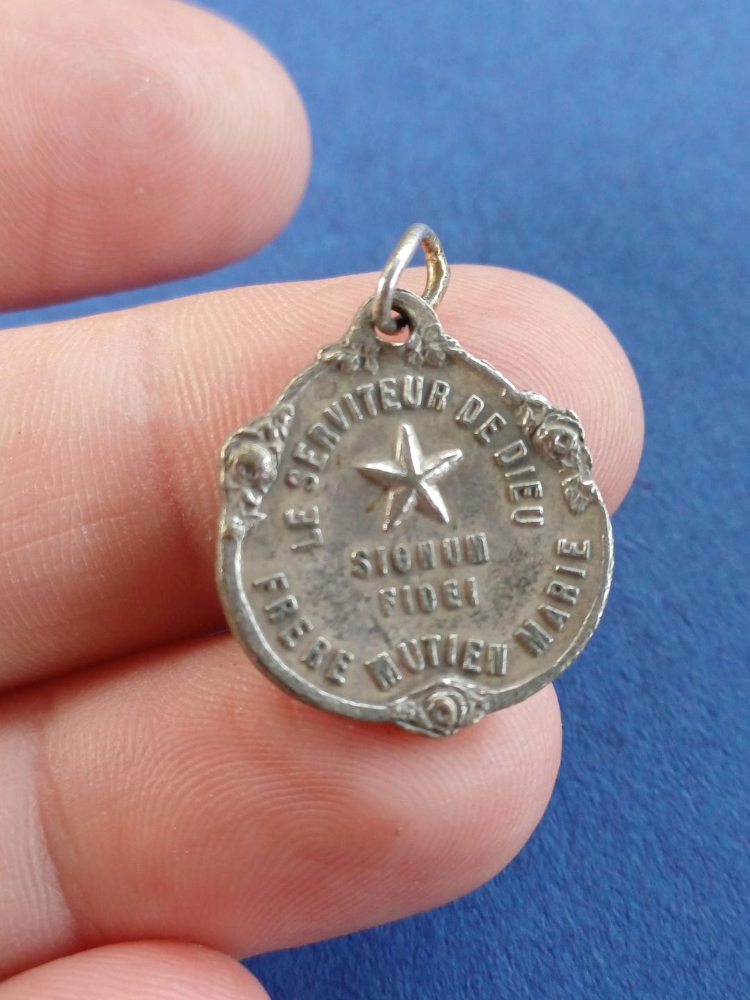 Vintage Religious Catholic Floral Silver Plated Medal Pendant of Mutien ...