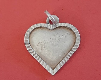 Vintage silver 925 heart charm with the name Willem, vintage name pendant, charm heart with name, sterling engraved name pendant
