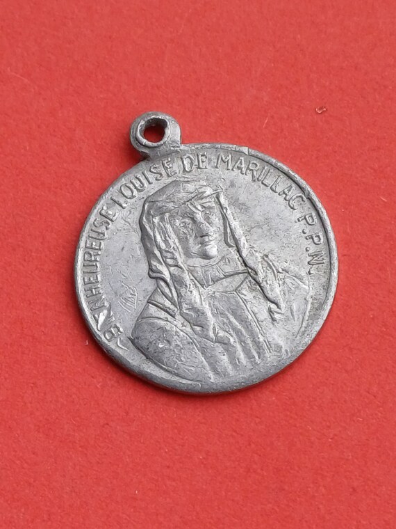 Vintage religious Catholic French aluminum medal … - image 10