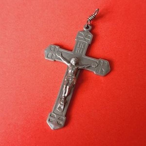 Vintage religioso católico gran plata detallada plateada Cruz de Cristo Corpus Crucifijo INRI, Crucifijo INRI colgante encanto
