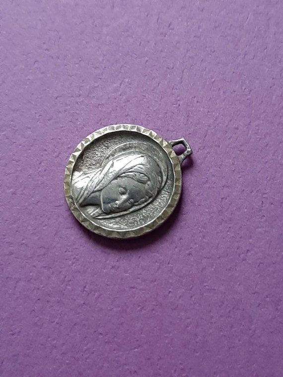 Vintage religious Cath silver plated charm of Our… - image 6
