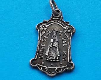 Vintage religious Catholic floral silver plated medal pendant of Our Lady of Hal, Notre Dame de Hal charm, Miraculous medal