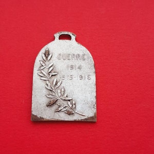 Pendentif médaille Français plaqué argent antique de la journée des Orphelins, médaille de la Première Guerre mondiale, la guerre France, mère et enfant, pendentif médaille de la Première Guerre mondiale