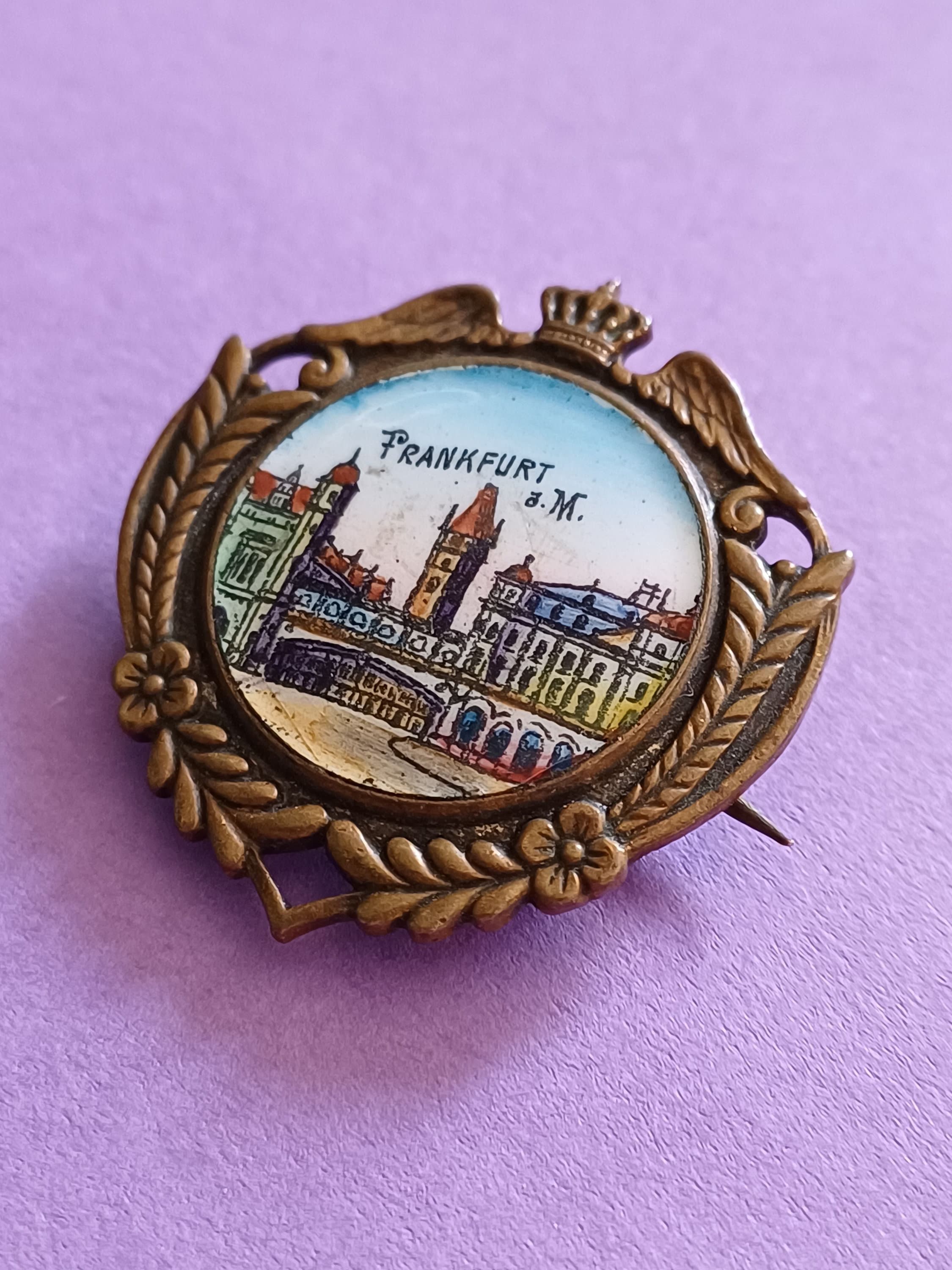 Vintage copper and enamel souvenir brooch of Frankfurt, old German enameled brooch of Frankfurt am Mainz Germany, enamel scenery brooch
