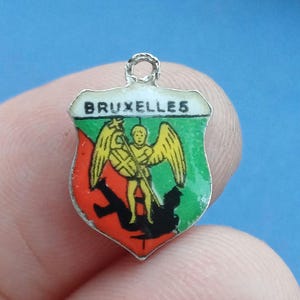 Vintage Belgium enamel travel shield charm Brussels, charm of Bruxelles Belgium, Bruxelles, enamel Bruxelles, heraldry Bruxelles