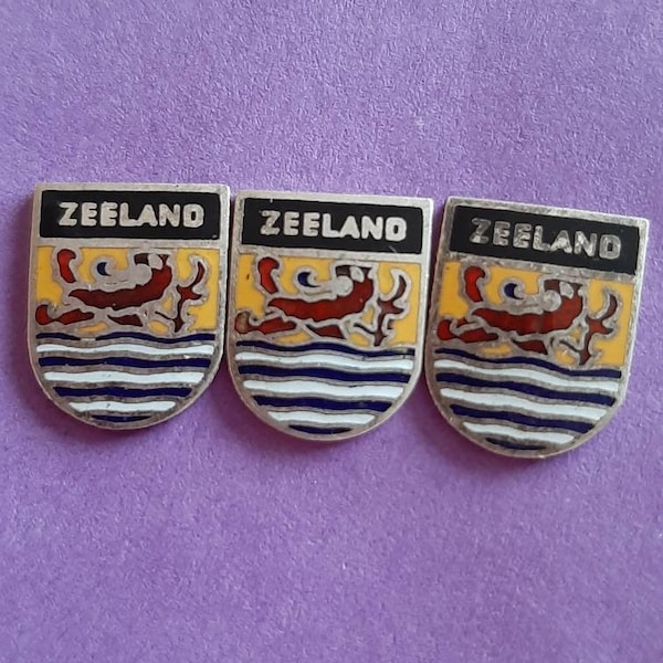 Vintage diy enamel travel shields of Zeeland, the Netherlands, vintage Zeeland, crest Zeeland, diy Zeeland