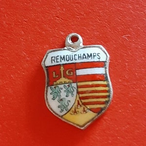 Ciondolo scudo da viaggio vintage in argento e smalto di Sougné-Remouchamps, ciondolo pendente Remouchamps, souvenir Remouchamps