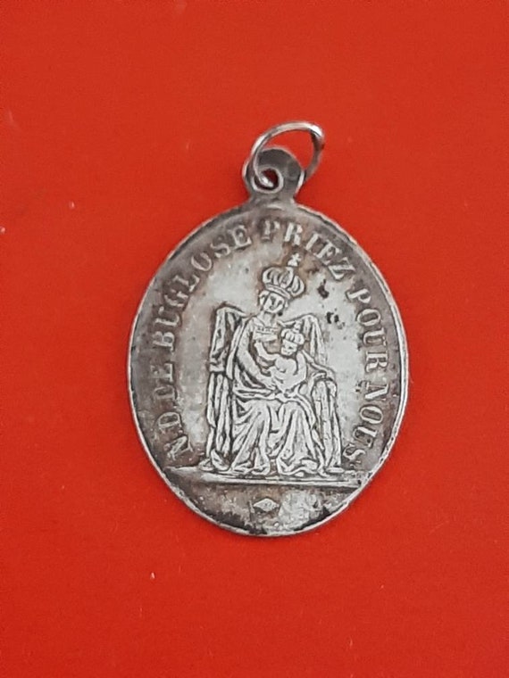 Vintage religious Catholic silver plated medal pe… - image 3