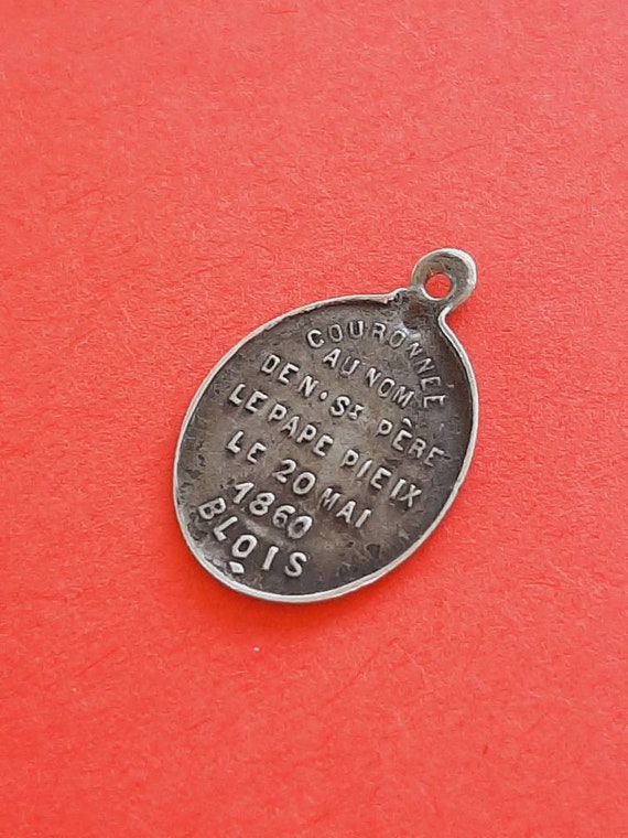 Vintage Religious Catholic French Silver Oval Medal Pendant