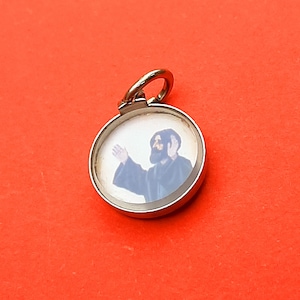pendentif médaille plaquée argent italien catholique vintage de Saint François d'Assise, charme vintage de Saint François