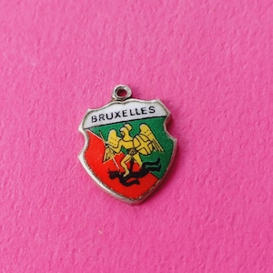 Vintage Belgium enamel travel shield charm Brussels, charm of Bruxelles Belgium, Bruxelles, enamel Bruxelles, heraldry Bruxelles