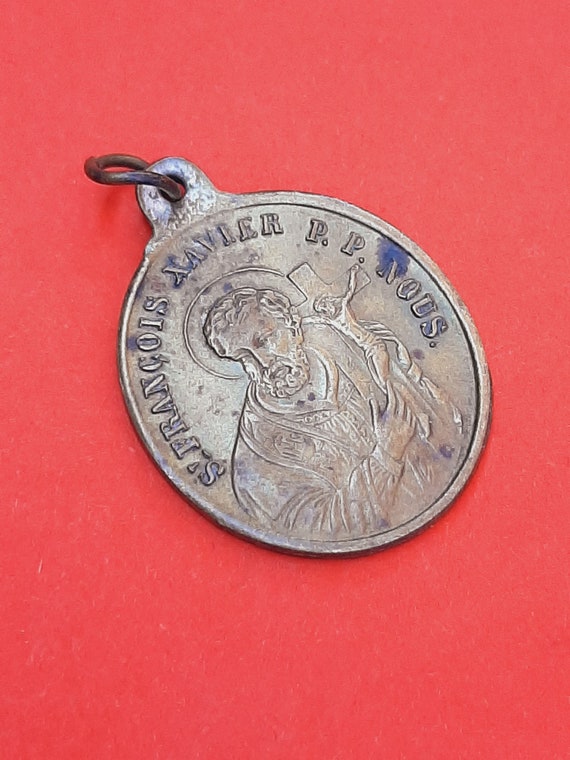 Vintage religious Catholic French medal pendant o… - image 6