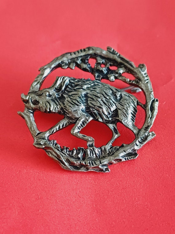 Vintage South German silver plated hunter brooch … - image 9