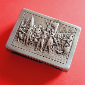Porta fiammiferi vintage olandese placcato in argento della Night Watch Rembrandt van Rijn, oggetto di Rembrandt van Rijn, la scatola di fiammiferi della Night Watch