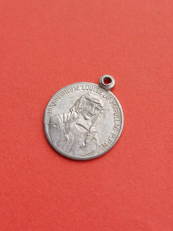 Vintage religious Catholic French aluminum medal … - image 7